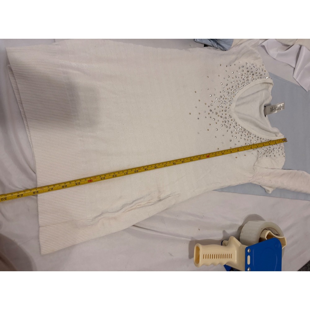 Cache Stunning White striped Rhinestone Detailing V-Neck Sweater Long Sleeve Top - Picture 9 of 11